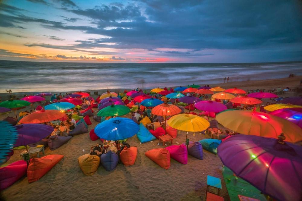 Boss Legian Hotel Powered By Archipelago ภายนอก รูปภาพ