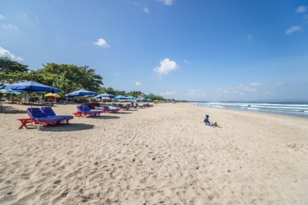 Boss Legian Hotel Powered By Archipelago ภายนอก รูปภาพ