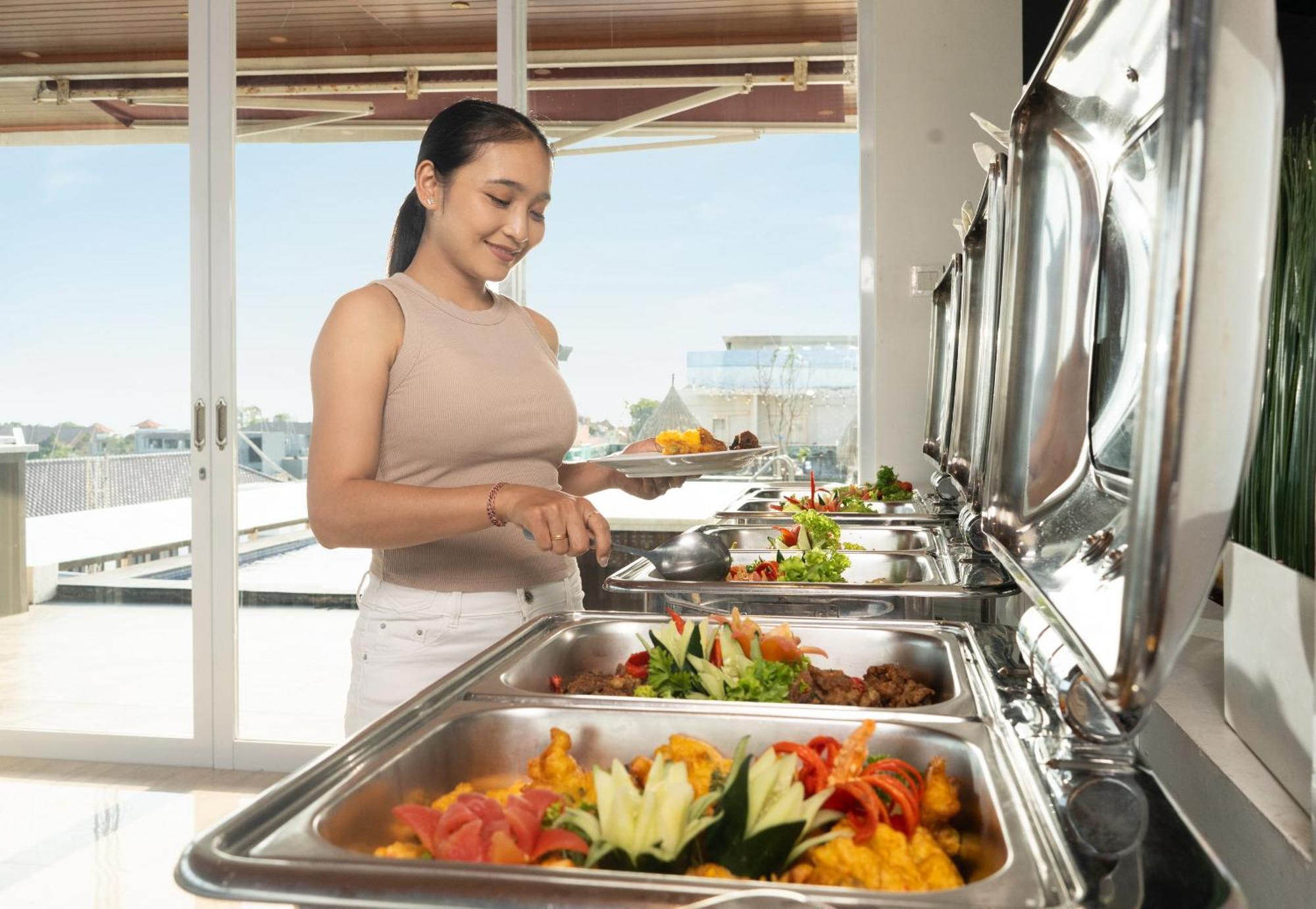 Boss Legian Hotel Powered By Archipelago ภายนอก รูปภาพ